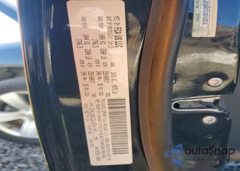 2016 Jeep Compass Sport z USA, uszkodzony, nr VIN 1C4NJDBB2GD610574